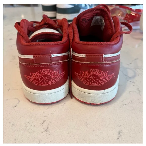 Nike Air Jordan 1 Low Dune Red White Premium Leather Men’s 10.5 Sneakers - Picture 3 of 5